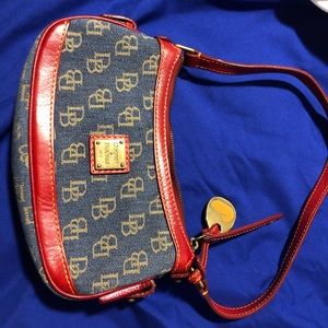 Dooney & Bourke purse